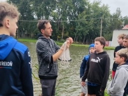 Osmáci poznávali život u řeky ve Vodňanech