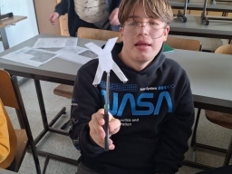 Papírové fyzikální modely